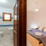 Isa-apartments With Air Conditioning And External Outdoor Space In Budoni, At Only 300 M From The Lejlighedshotel 3*