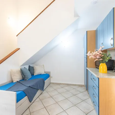 Isa-apartments With Air Conditioning And External Outdoor Space In Budoni, At Only 300 M From The