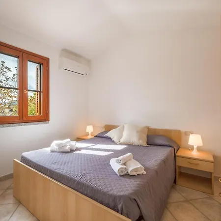 شقة فندقية Isa-apartments With Air Conditioning And External Outdoor Space In Budoni, At Only 300 M From The